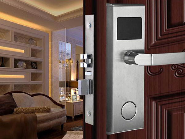 竞秀24小时上门开锁公司